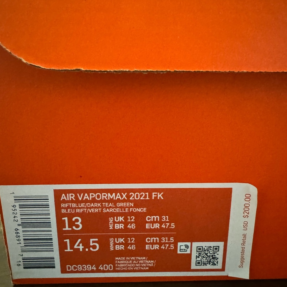 NWT 2021 VaporMax Flyknit Teal and Gray Running Shoes - Picture 8 of 8